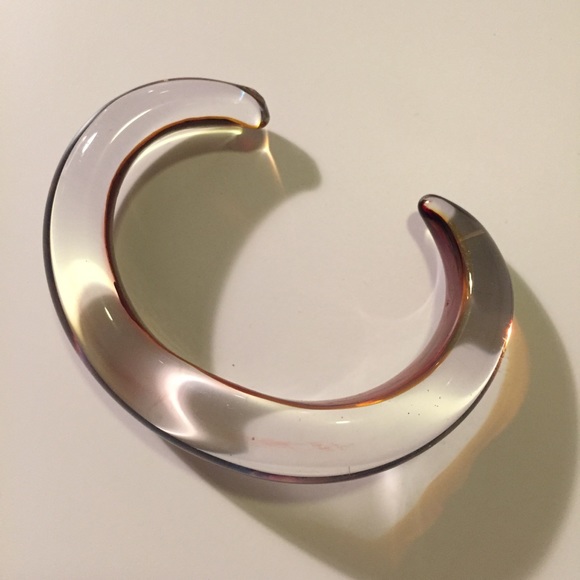 Gorgeous glass bracelet - Picture 2 of 4